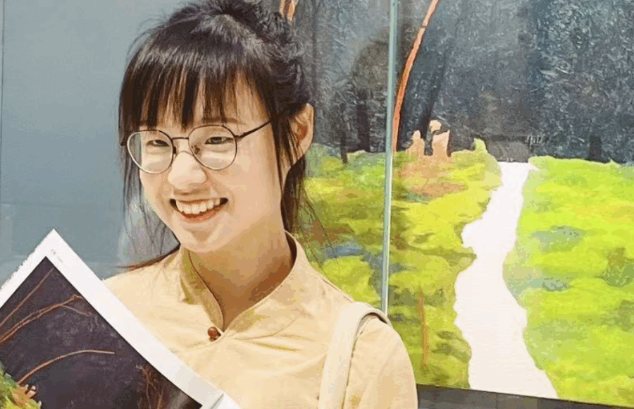 Wang Qi devant son tableau