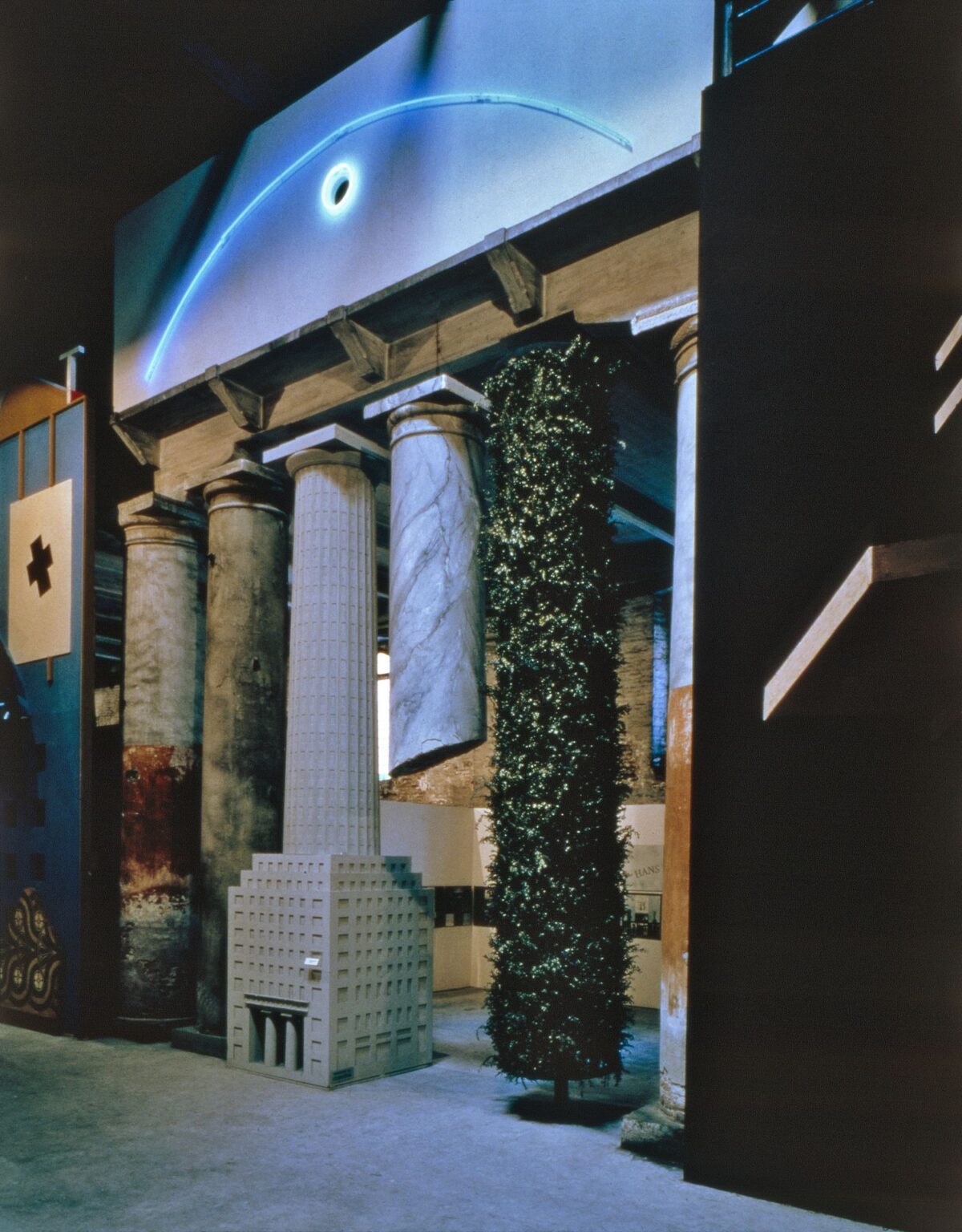 Hans Hollein Centre Pompidou Architecture