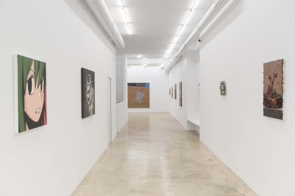 Installation view of the group exhibition Nice to see you / Hope to see you again at Tuesday to Friday gallery, featuring sixteen artists at Abierto Valencia 2025.