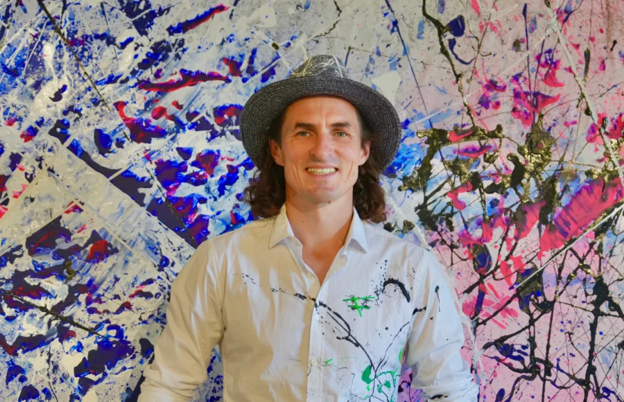 photo portrait de l'artiste François Noel pour art mag Exposition au château de la Gaude Aix en Provence