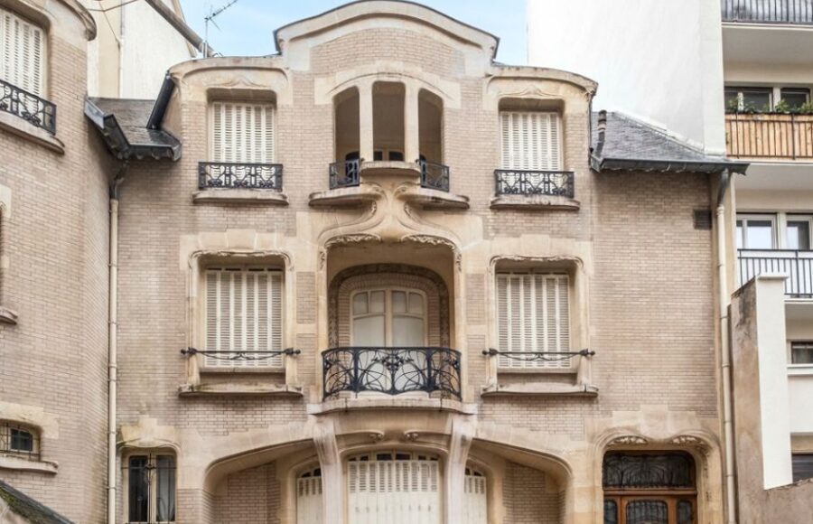 L'hôtel Mezzara, au 60 rue La Fontaine (16e) article art mag