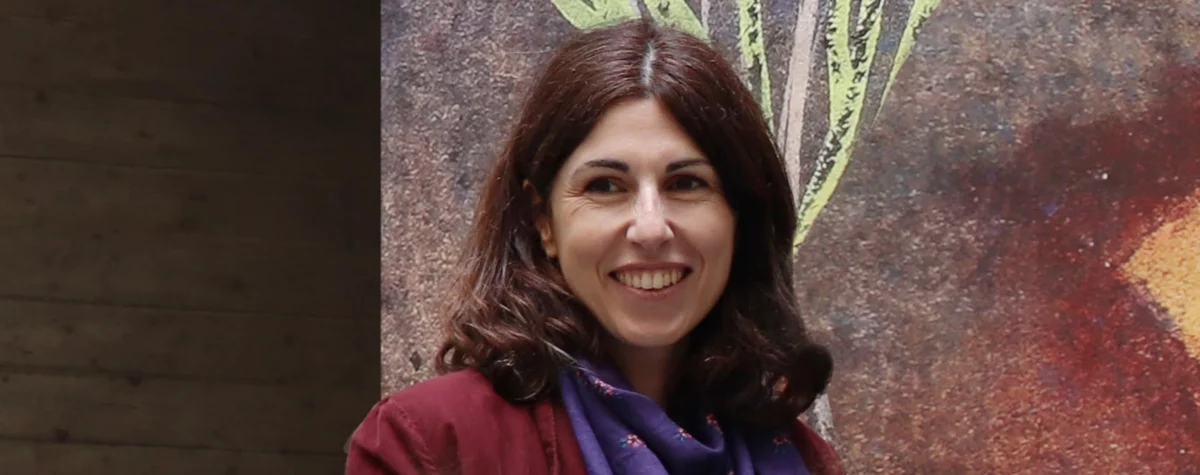 hoto portrait de la nouvelle directrice du musée de lodève en Occitanie article art mag