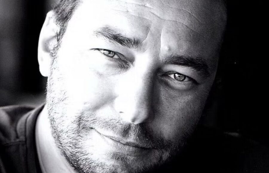 photo noir et blanc de l'artiste steve chaudanson