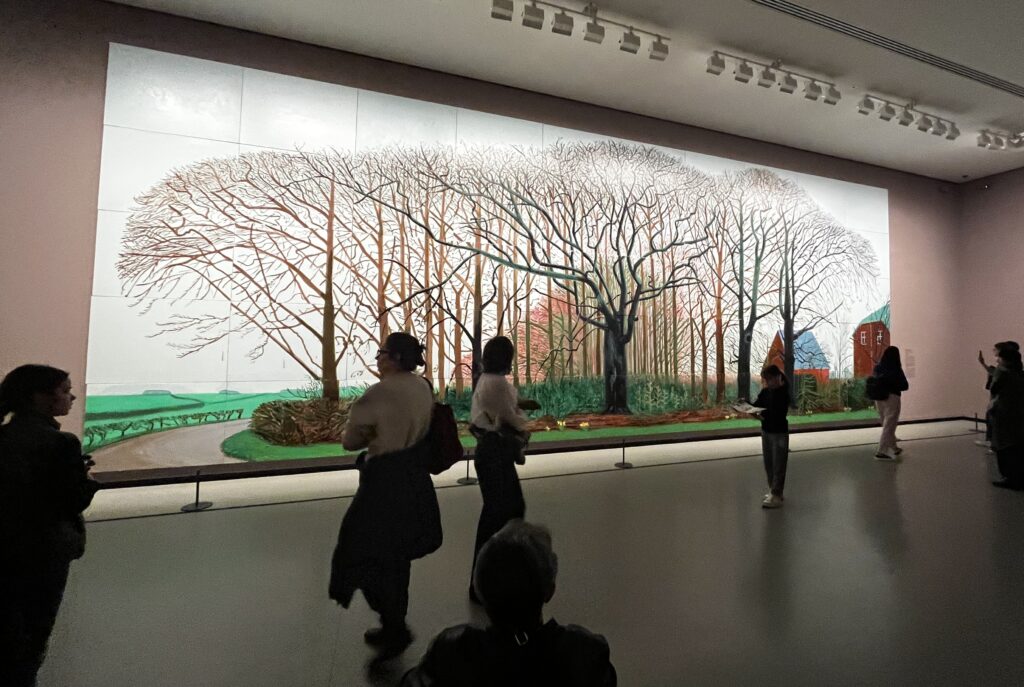 David Hockney drawing a large-scale landscape on multiple panels
Louis Vuitton fondation