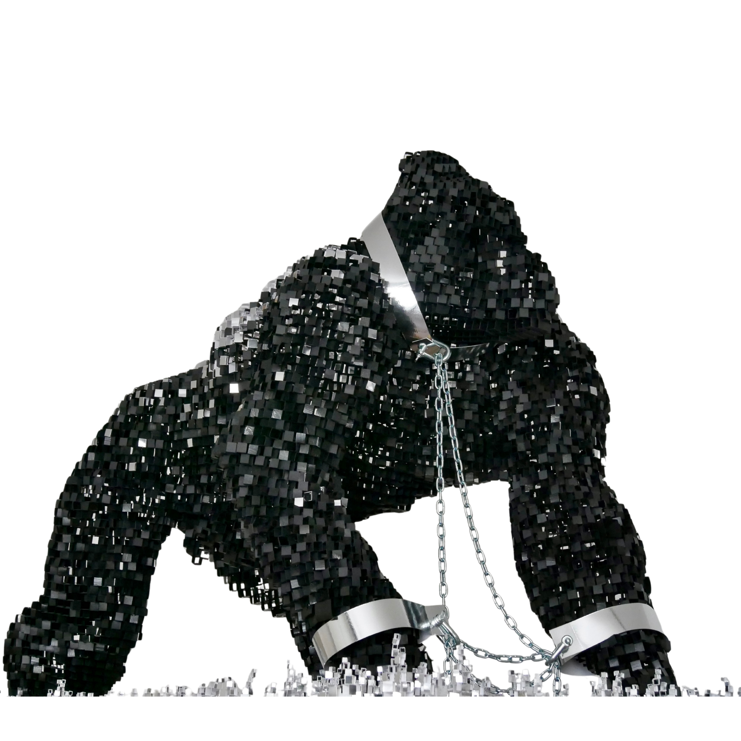 Apeiragon de Zan Ho, sculpture contemporaine en papier représentant un gorille composé de milliers de modules, explorant le vide, la lumière et la fragilité du vivant.