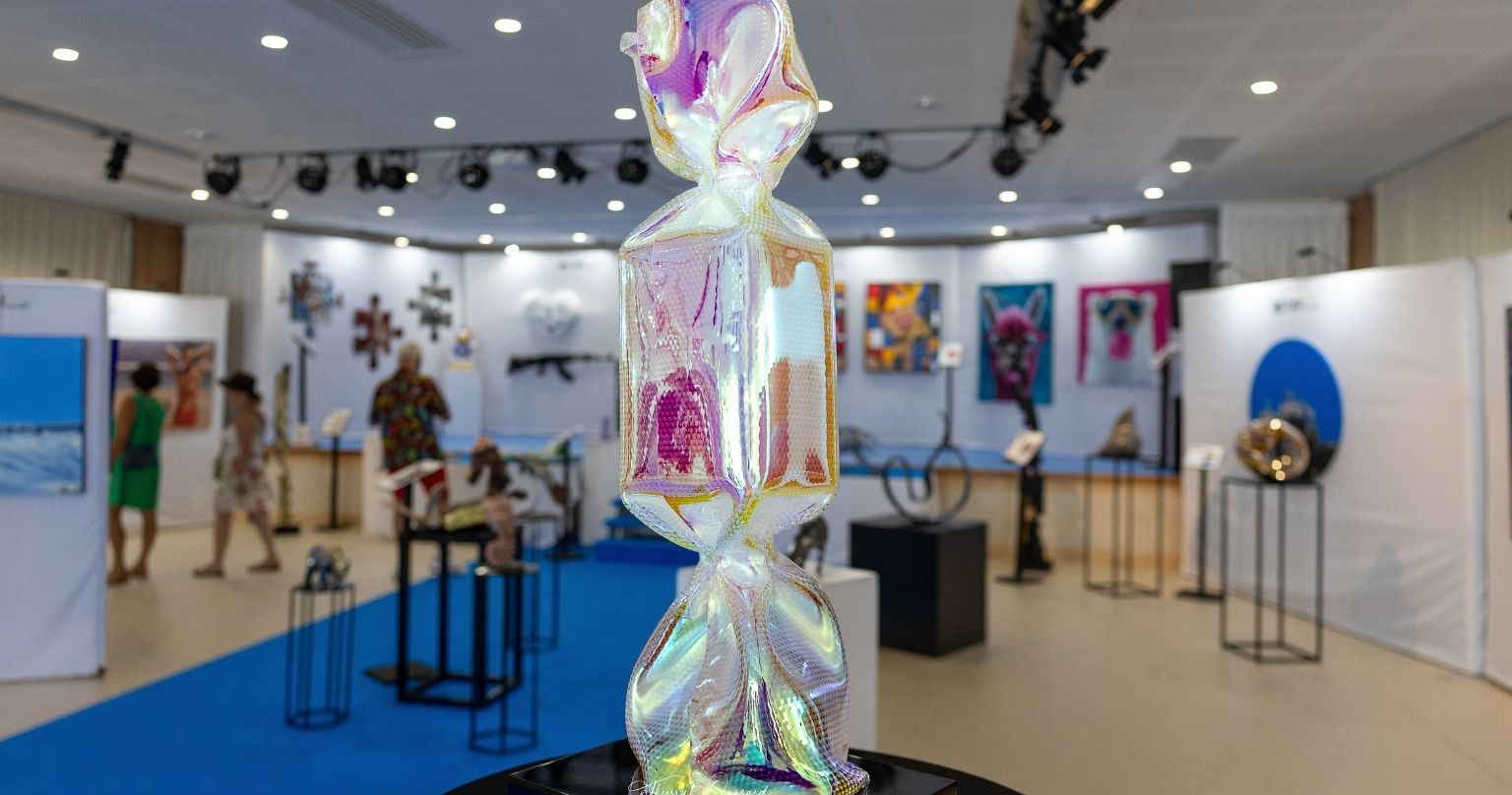 photo art riviera montrant des sculptures d'art contemporain